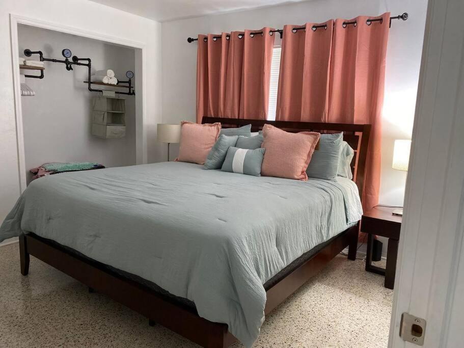 Stayover In Miami Home 2Br - 1Bth - Free Parking Zewnętrze zdjęcie