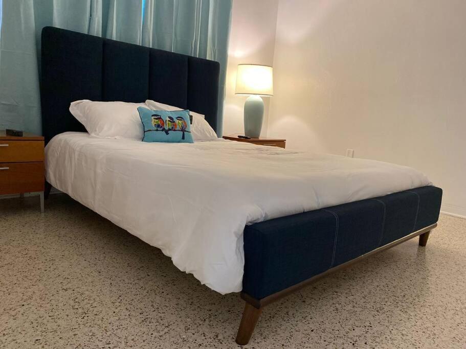 Stayover In Miami Home 2Br - 1Bth - Free Parking Zewnętrze zdjęcie