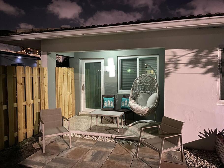 Stayover In Miami Home 2Br - 1Bth - Free Parking Zewnętrze zdjęcie