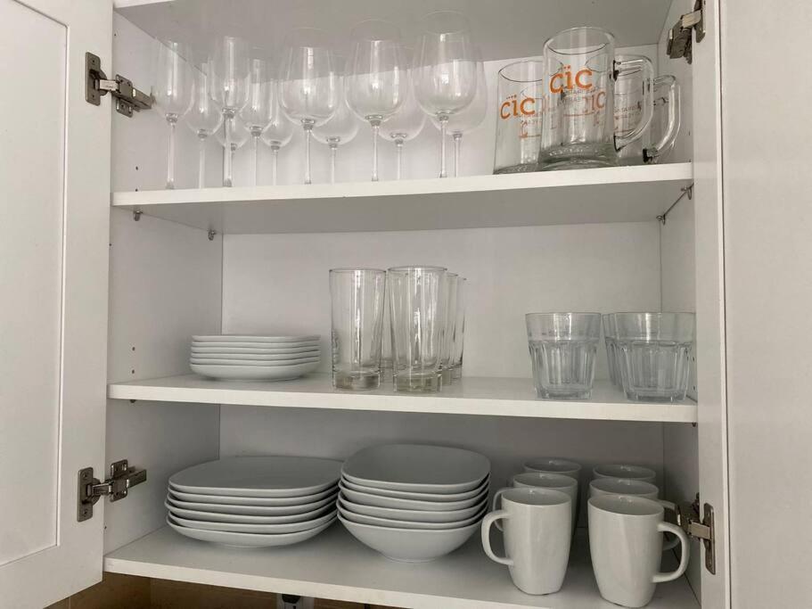 Stayover In Miami Home 2Br - 1Bth - Free Parking Zewnętrze zdjęcie